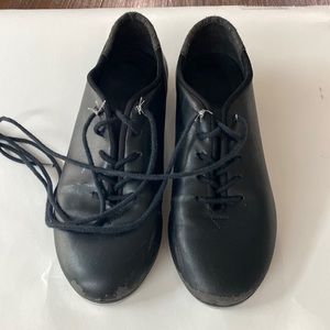 Tap Shoes girls size 13 So Danca